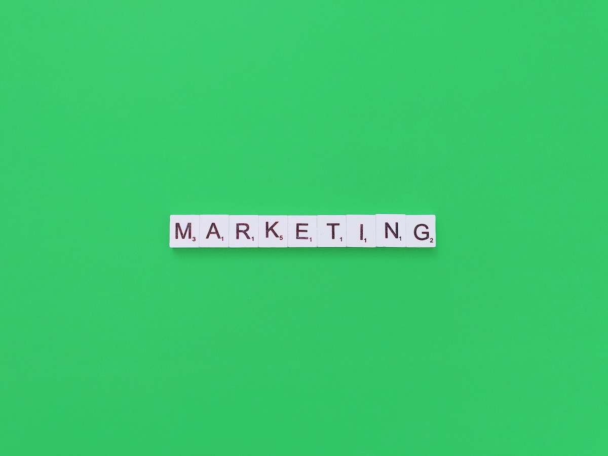 Comprendre le rôle clé du marketing dans le cycle de vente
